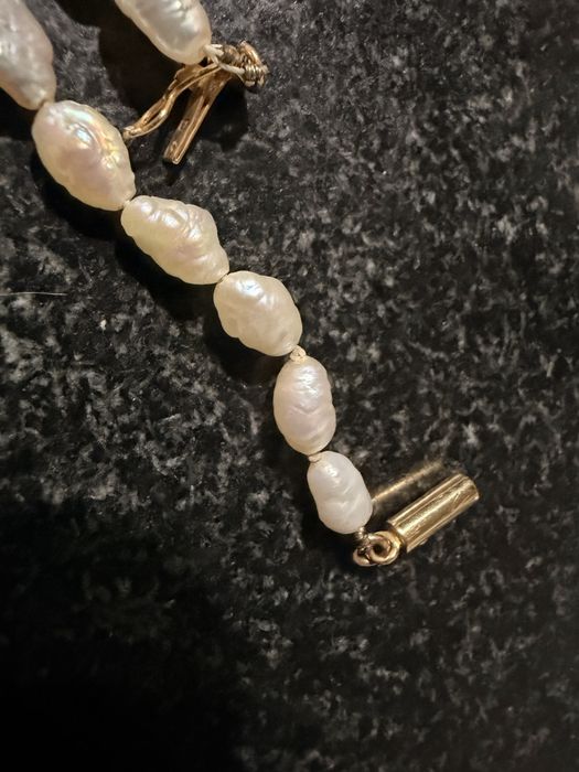 Colar mar de perolas com fecho de ouro 19k