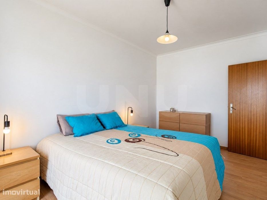 Apartamento T3 junto ao Colégio Rainha D. Leonor, Caldas da Rainha