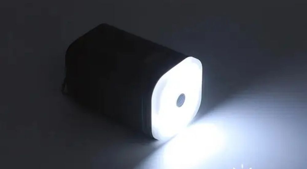 Аккумуляторний насос для матраців, човнів, м'ячів тощо