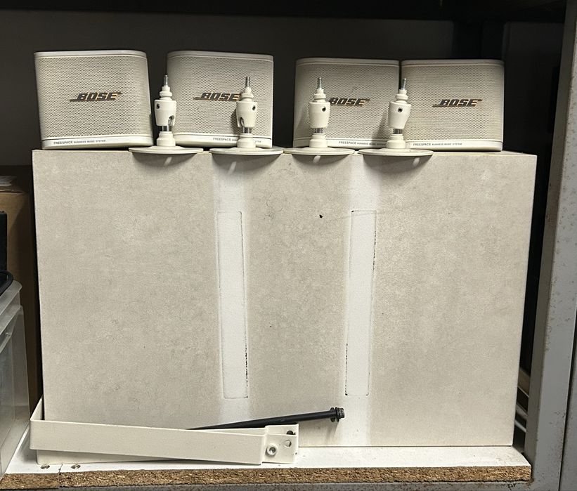 BOSE FREESPACE BUSINESS MUSIC CENTER