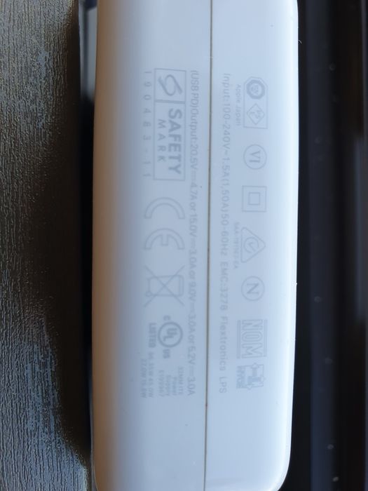 Carregador Apple de tomada -usbC
Carregador iphone Redondo USB-C