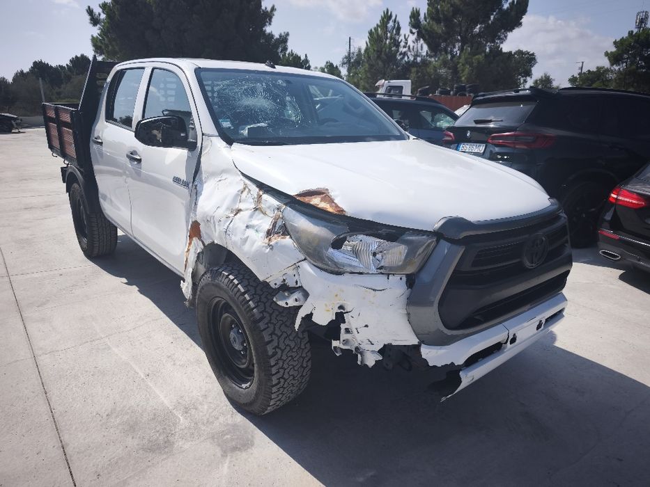 Toyota Hilux 5 lugares