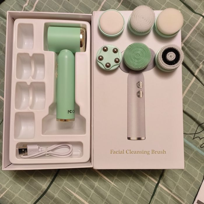 Електрична щітка для обличчя 6-в-1 | Очищення + масаж
