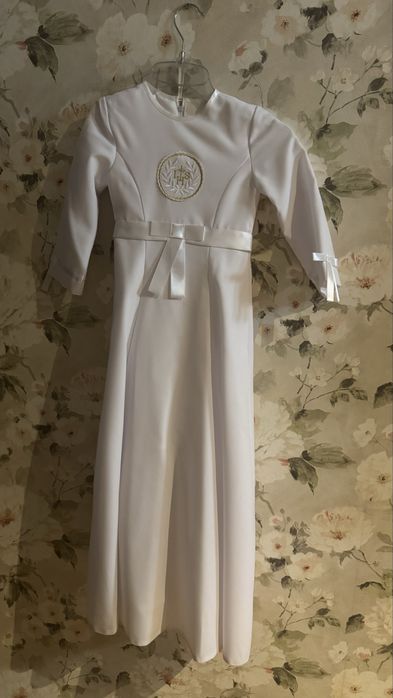 Alba komunijna plock