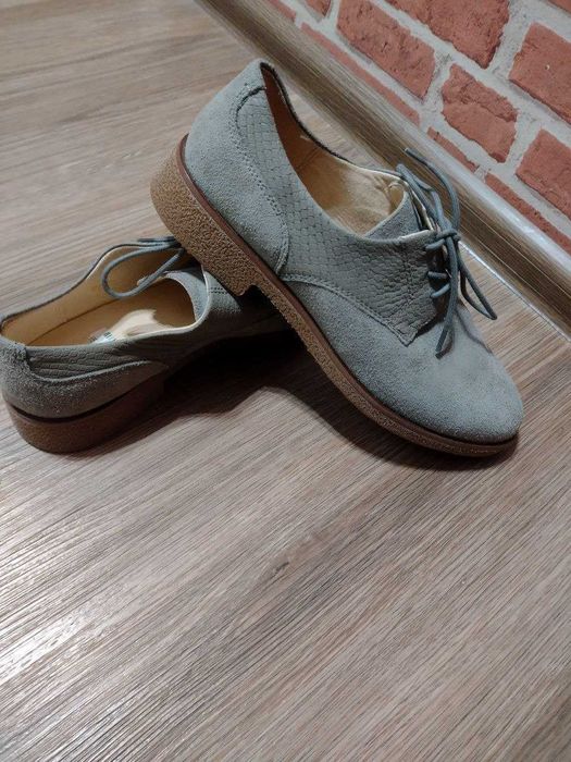 Туфлі, дербі, оксфорди, сіра замша, clarks