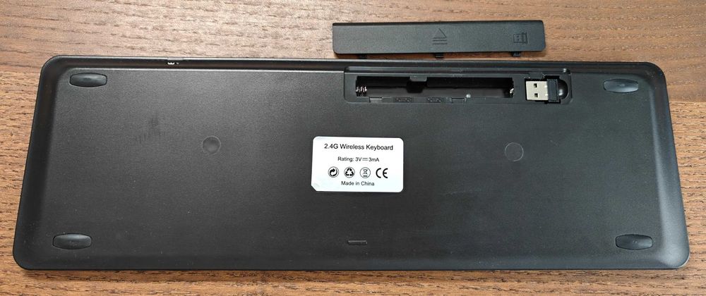 Klawiatura bluetooth z touchpadem
