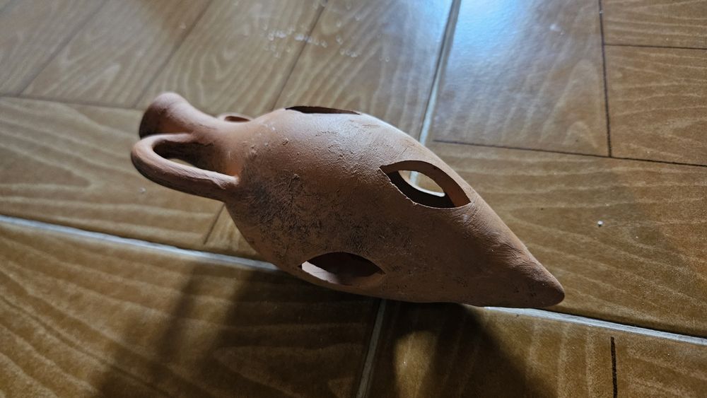 Jarra de Barro para decoração de Aquário