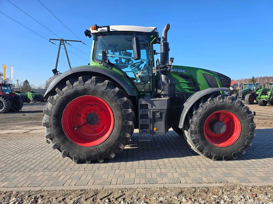 Ciągnik Fendt 828 PP