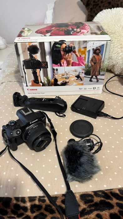 Canon EOS R50, Preto – Kit criadores de conteúdo