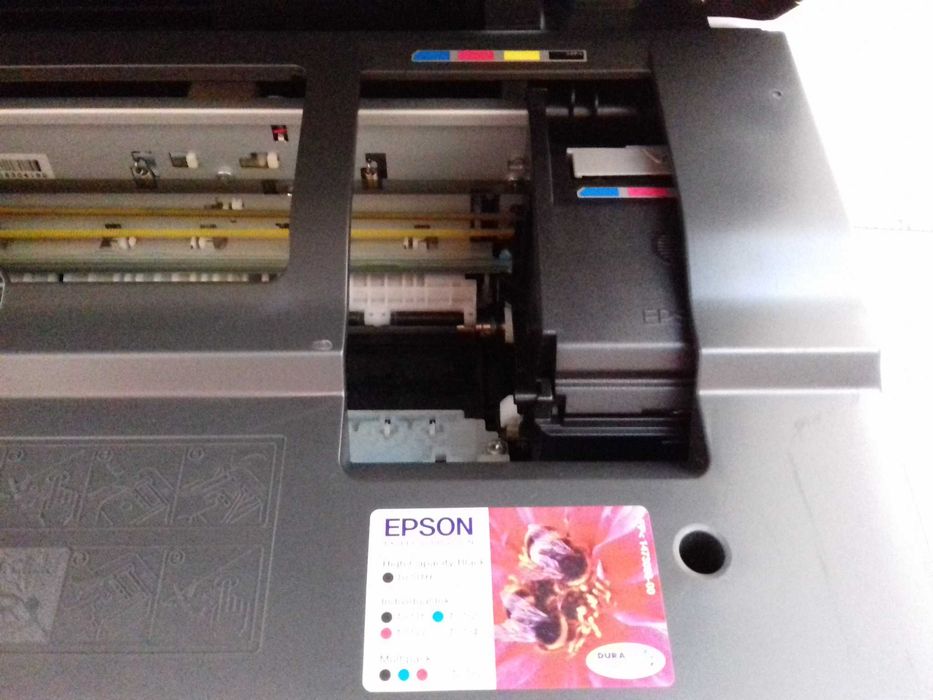 Принтер+сканер+копир Epson Stylus CX7300