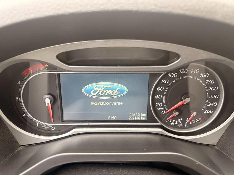 Ford s max 7 osób convers