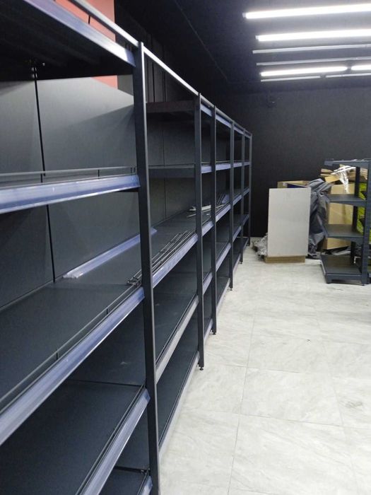 Касові прилавки. Торгові стелажі. Торгове обладнання в магазин