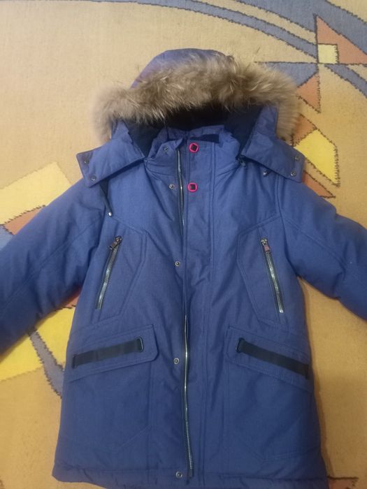 Зимова куртка на підлітка