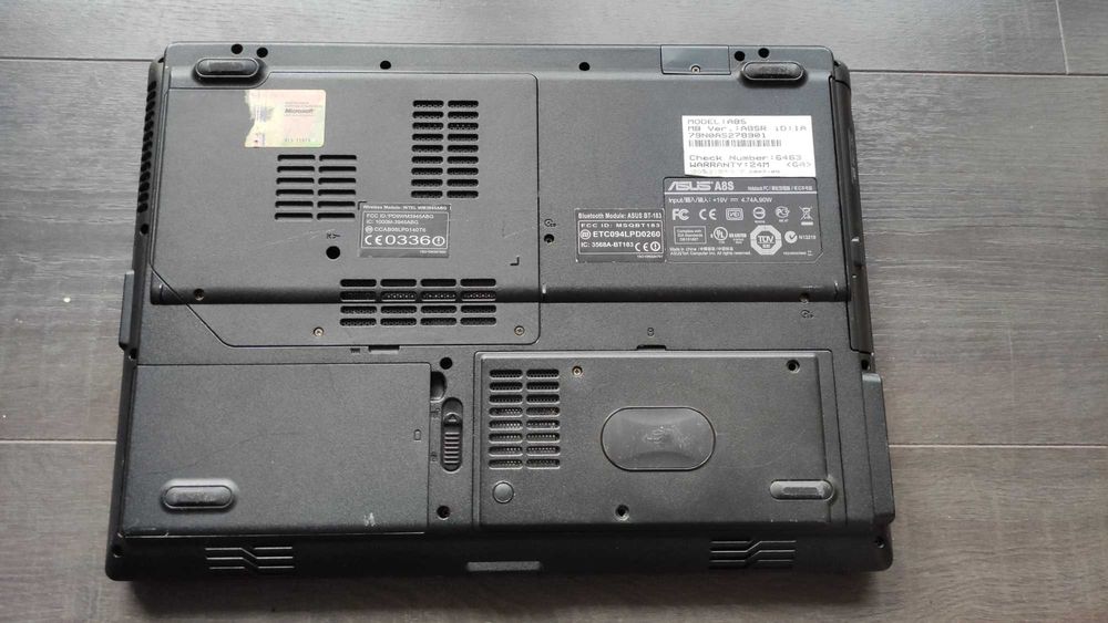 Б.у. ноутбук "печатная машинка" Asus A8SR 14"