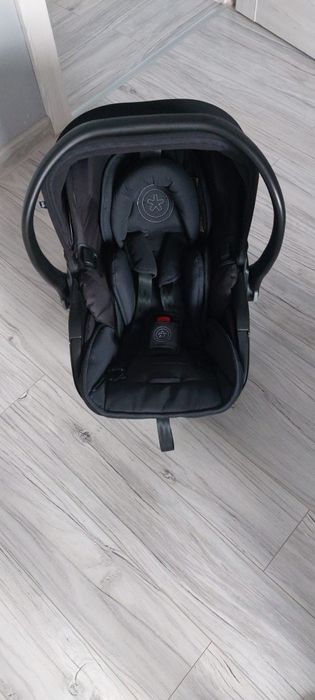 Fotelik nosidełko Kiddy evoluna i size plus