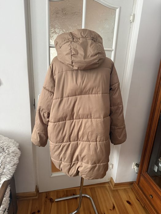 Bezowy  puchowy. plaszcz H&M roz M