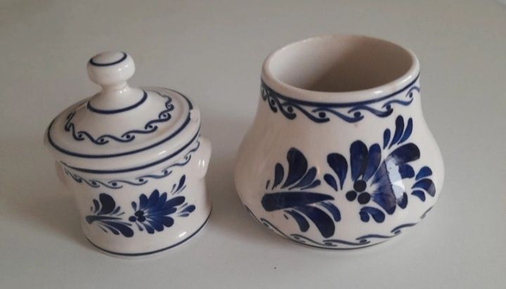 Conjunto de 5 peças de loiça de Viana pintada à mão