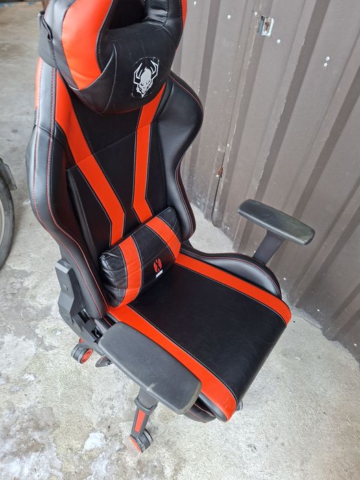 Fotel DIABLO CHAIRS X-Horn 2.0 (L) Czarno-czerwony