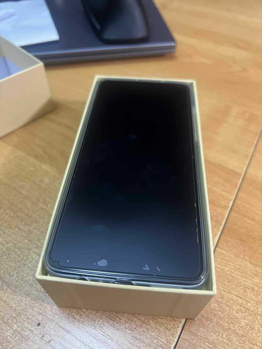 Motorola G84 5G 12/25 GB