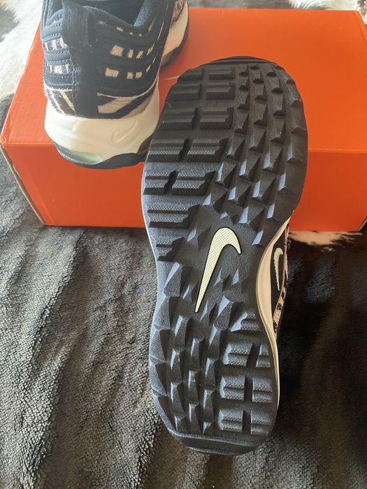 Кросівки жіночі фірмові Nike
