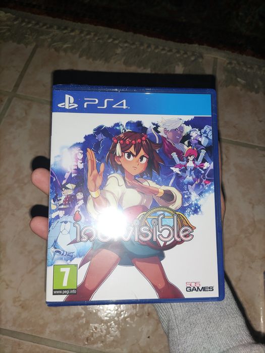Vendo 3 jogos ps4 novos.