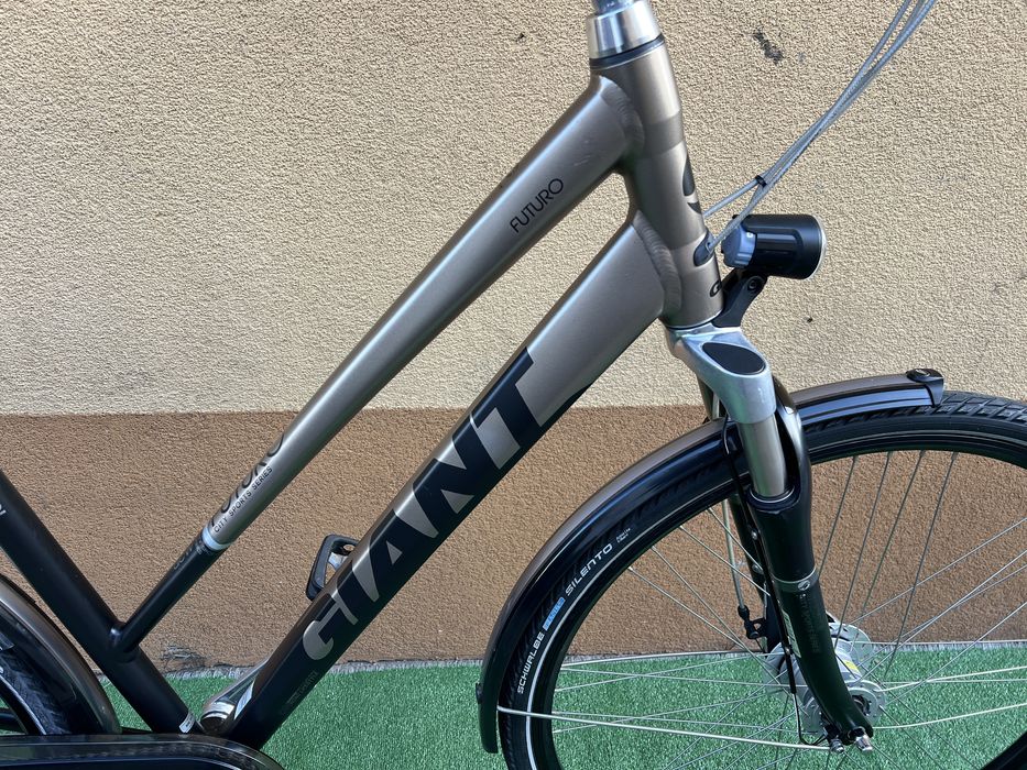 Rower Holenderski *GIANT FUTURO*