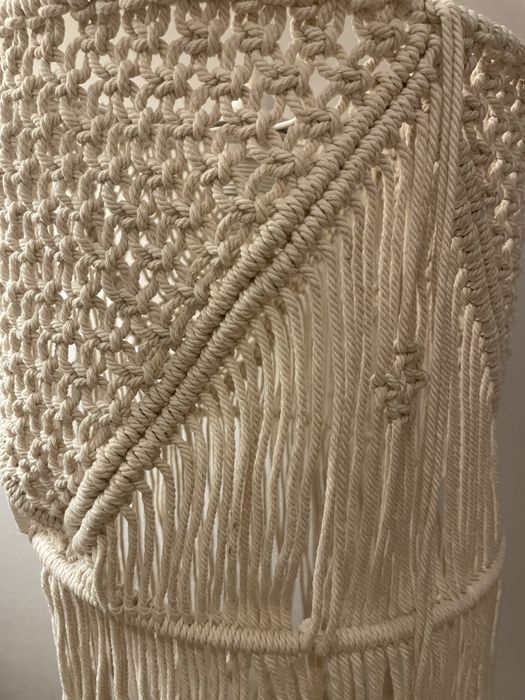 Candeeiro de teto em macramé424074912927600644