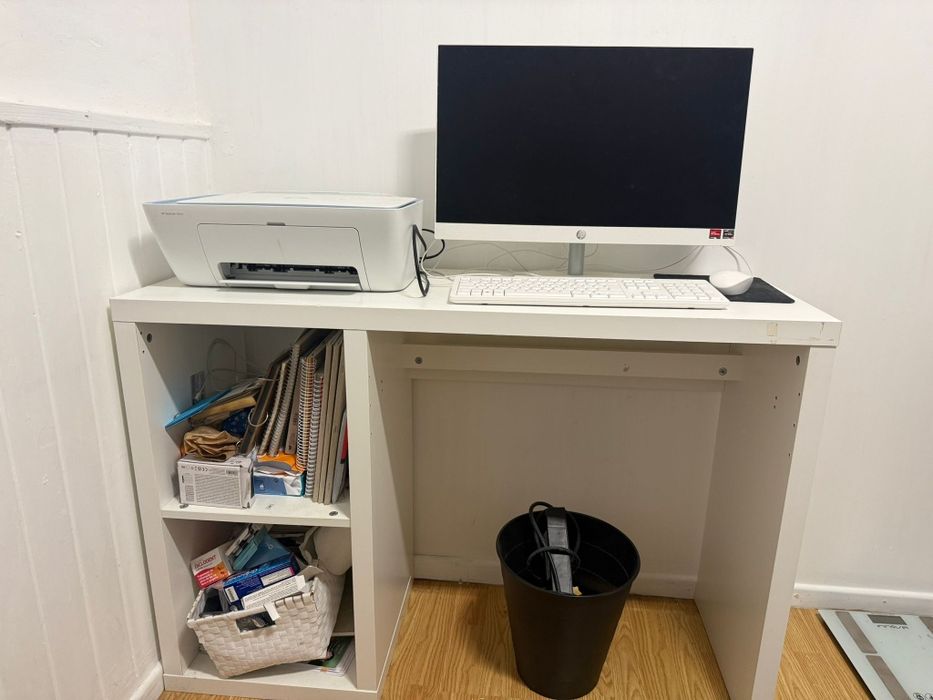 Vendo Computador, impressora e mesa