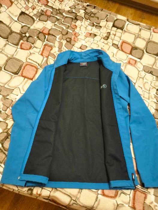 Продам фирменные кофты