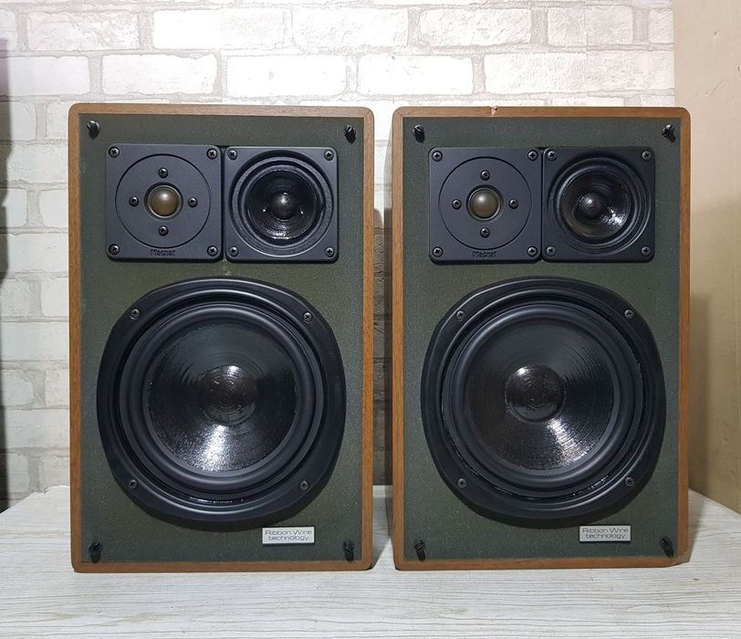 Полична акустика/полочная  Magnat All-Ribbon 3 б/у з Німеччини