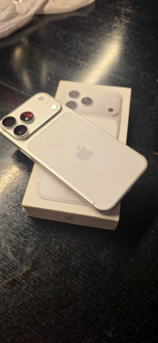 iPhone 17 pro max 256Gb Srebrny. Bateria 100% 55 cykli! Gwarancja!