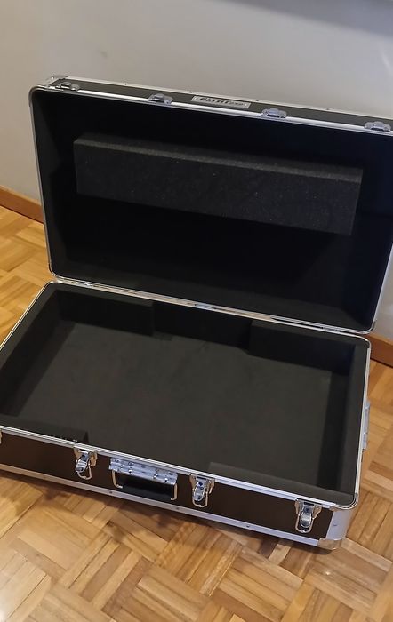 Moog Subsequent 37 + Case512917478300067843
