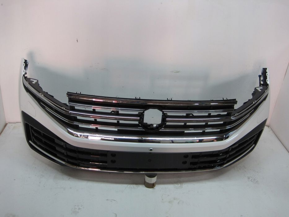 ZDERZAK VW TOUAREG 760 LIFT KAMERA 6 PDC XENON LED 24R MODUŁ PRZÓD PRZEDNI