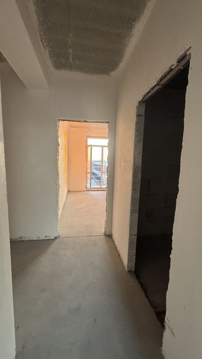 Квартира з газом. 2 балкони. Двухстороння