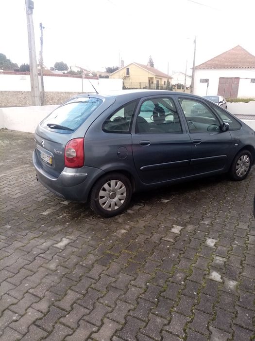 Vendo xara picasso 1600 Hdi 221 mil kilontos estimada