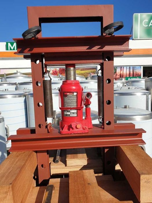 Prensa Hidráulica 8T Para Vinho