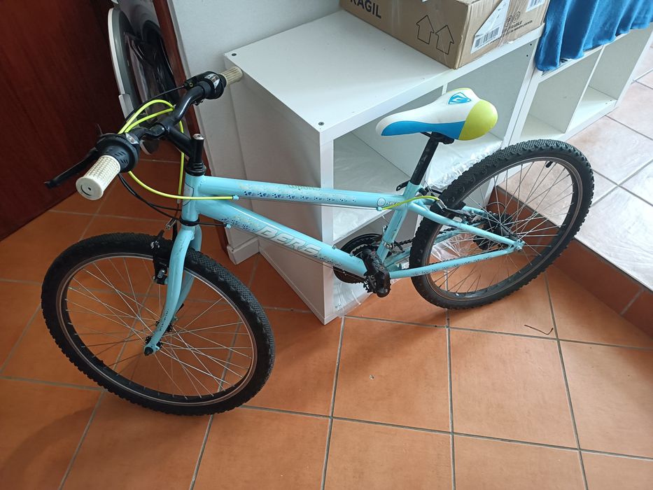 Bicicleta Berg Charm 240 (Venda para desocupar)