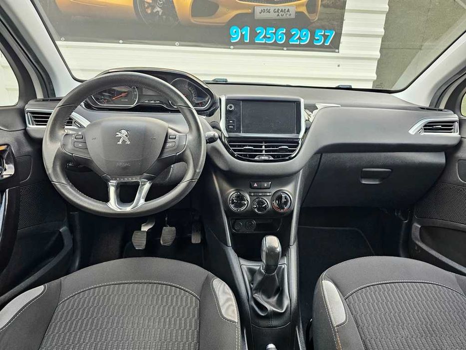 Peugeot 208 1.2Vti 82Cv 75.000Km 06/2015
