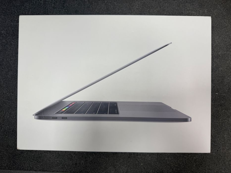 MacBook Pro 15 2019(2021) i7 • 16Gb • 256Gb Макбук Гарантія Комплект