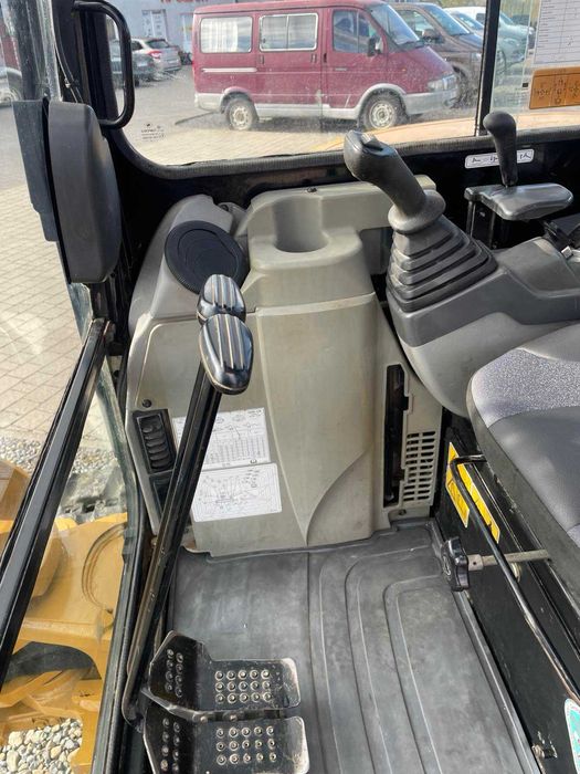 Міні екскаватор CAT 305C CR  2010 року