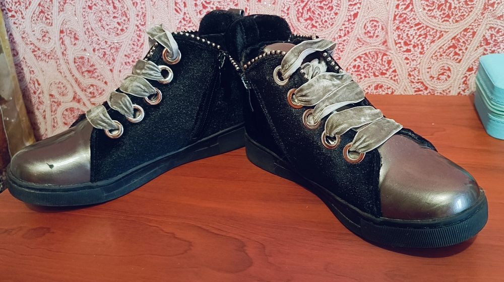 Ботинки демисезонные