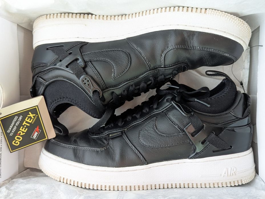 [US 9] Nike Air Force 1 Low SP GORE-TEX x Undercover

Black