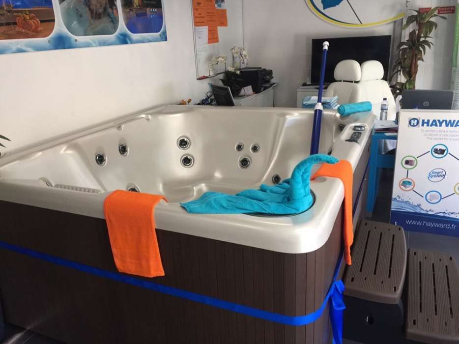 Este Natal ofereça Spas desde 4.489,00€ Mergulho Salgado