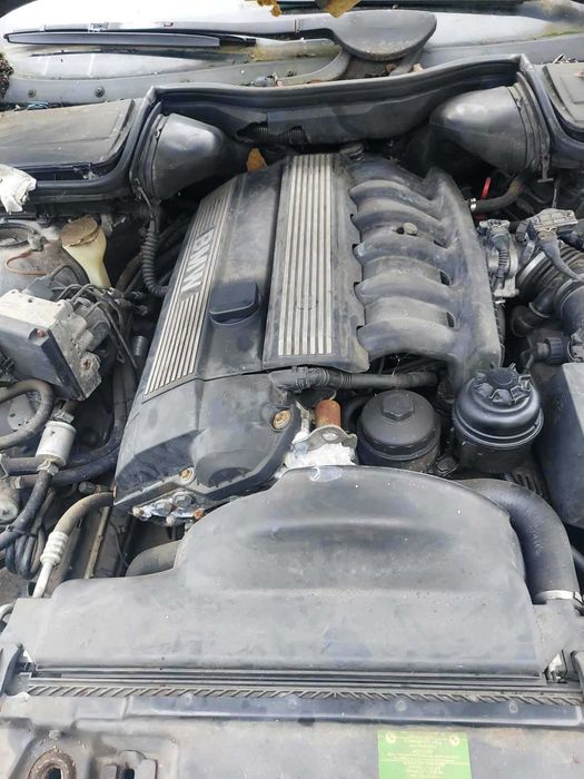 BMW E39 1997 r 2.8 benzyna LPG