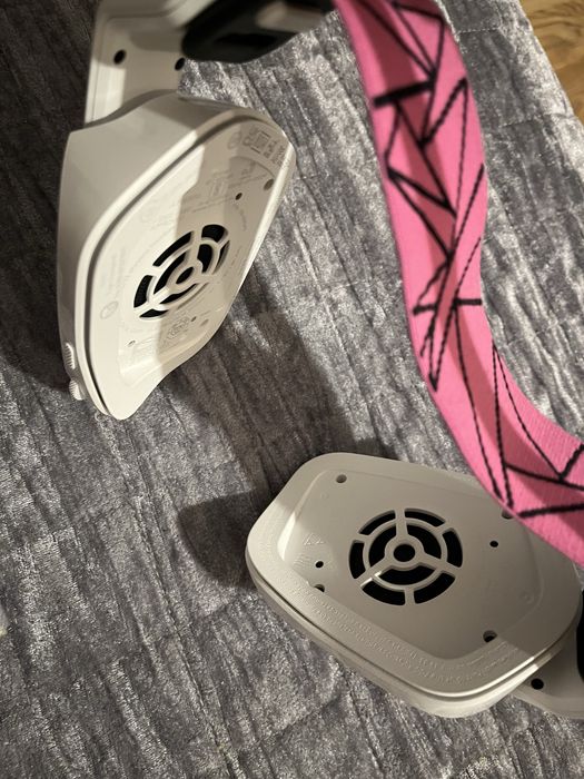 słuchawki logitech g733