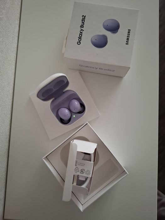 Galaxy Bads 2 наушники