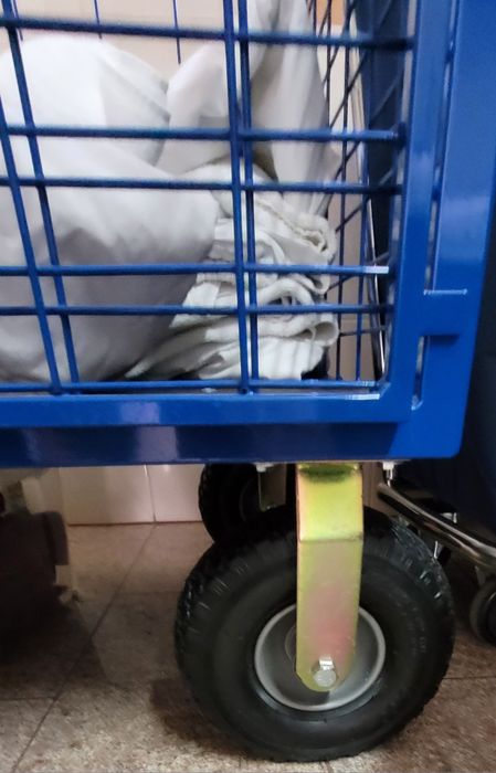 Wózek siatkowy transportowy