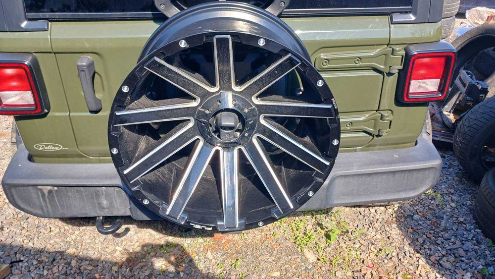 Диски на Jeep Wrangler R22