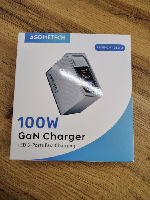Зарядний пристрій Asometech 100W GaN з LED-дисплеєм і 3 порта