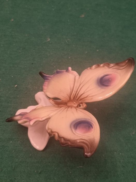 Porcelana Karl Ens/Niemcy  - motyl